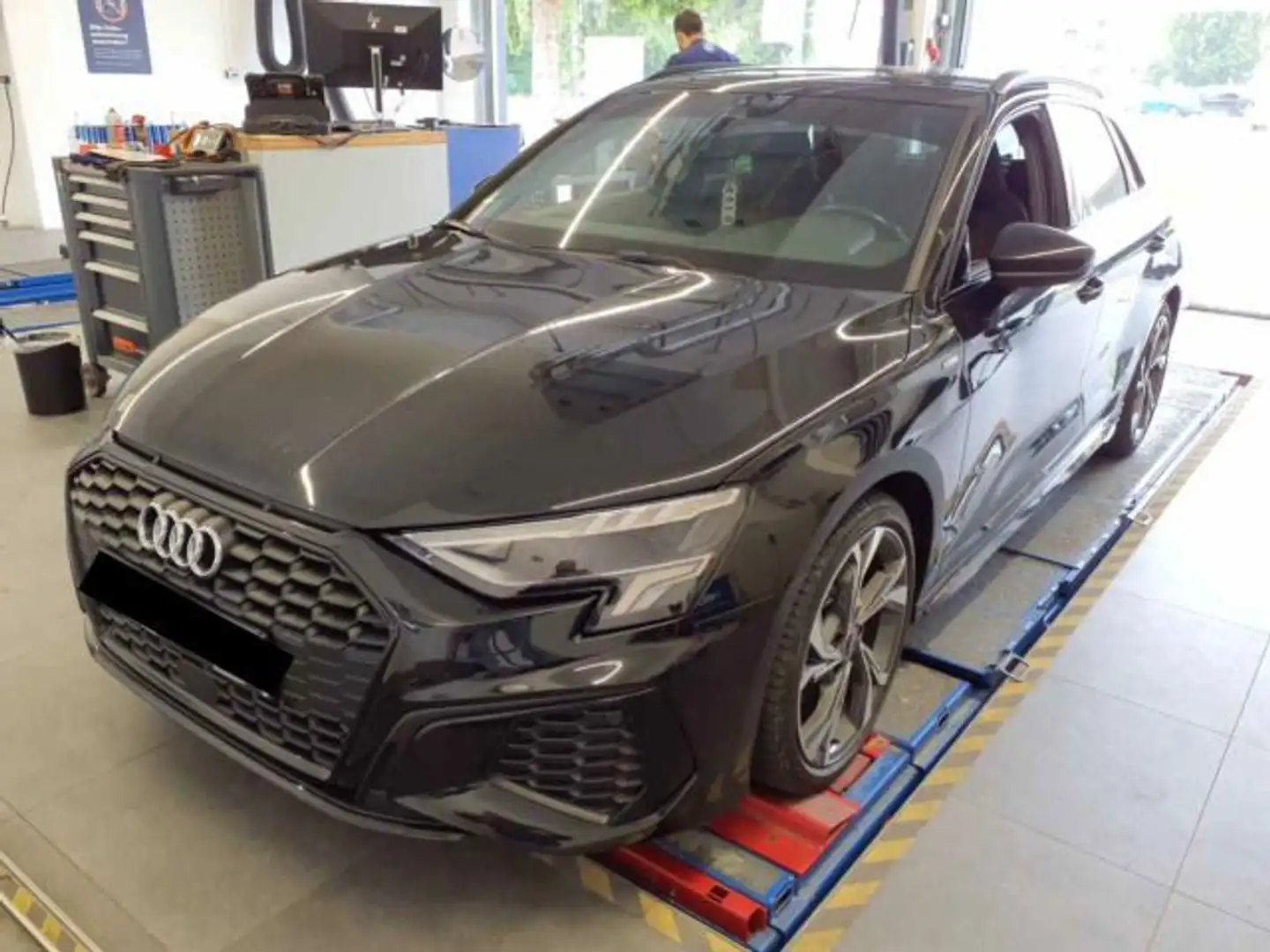 Audi A3 30 TFSI S tronic S line Navi Kamera Schwarz - 2