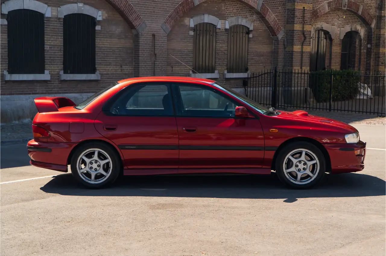 Subaru Impreza 2.0 GT AWD Turbo origineel NL geleverd - 1e eigena, foto 7