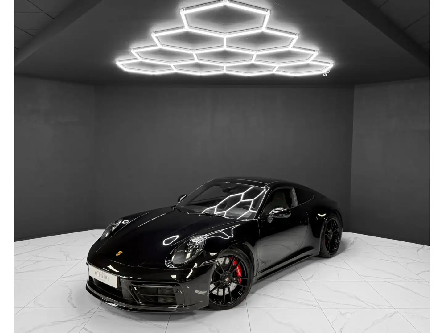 Porsche 992 Carrera 4 GTS / Lift / Bose / Matrix / 360° Noir - 1