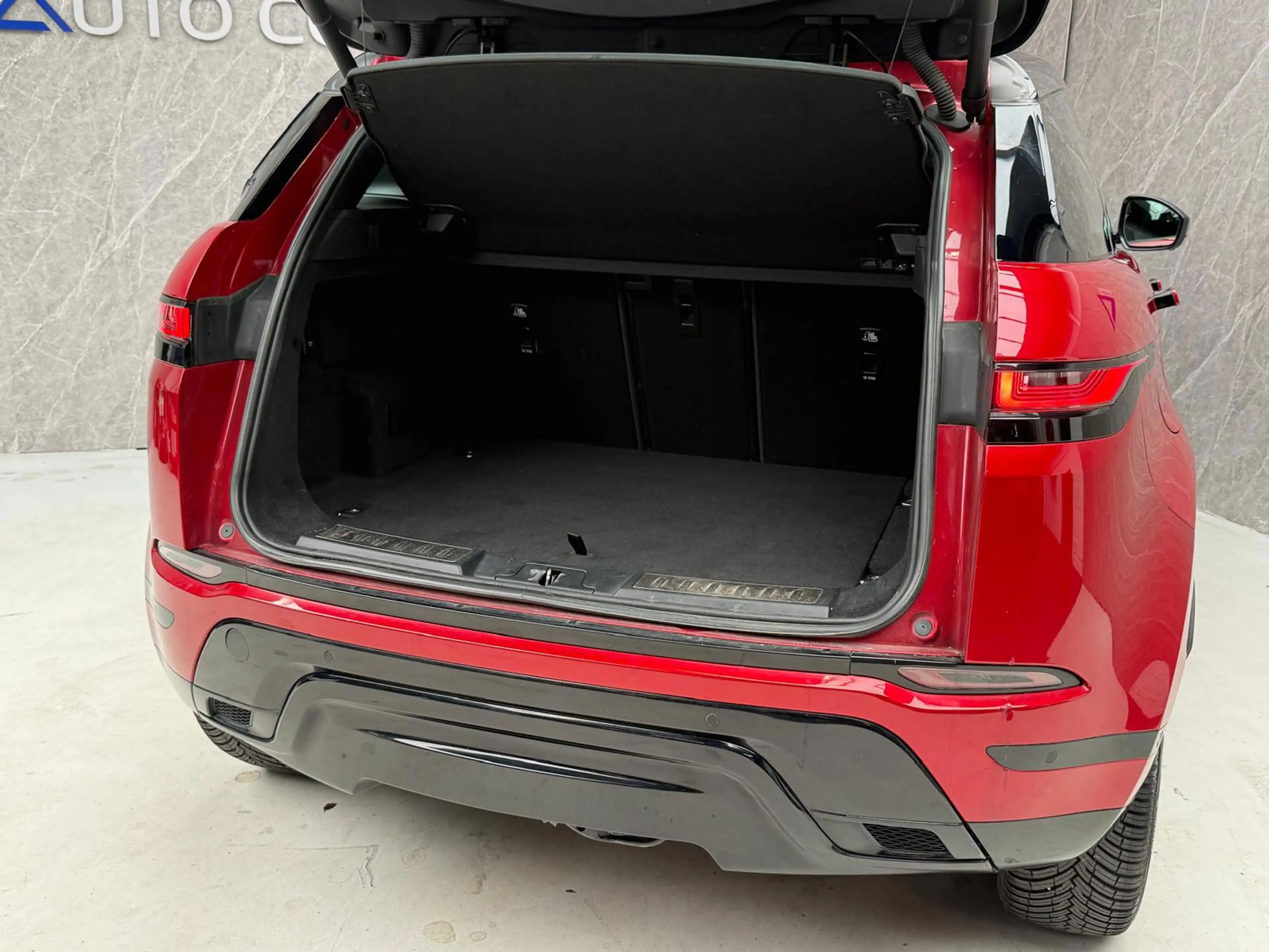 Land Rover Range Rover Evoque 2.0 P200 AWD R-Dynamic HSE / Panorama — photo 10