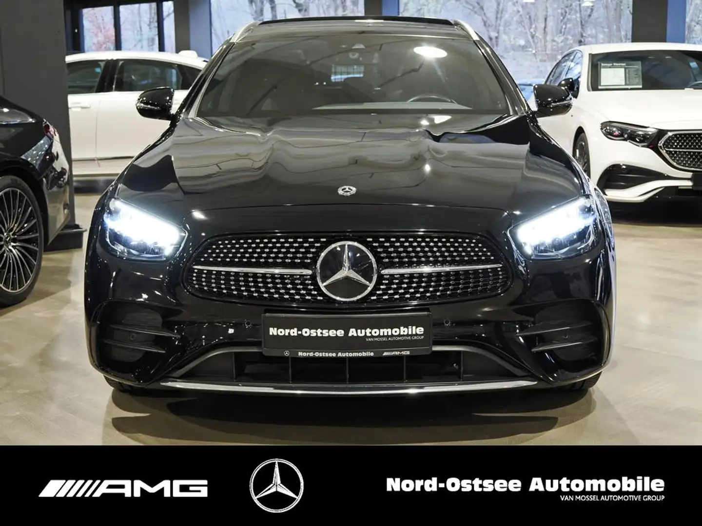 Mercedes-Benz E 300 e T AMG PANO KAMERA WIDE LED 9G NAVI DAB Schwarz - 2