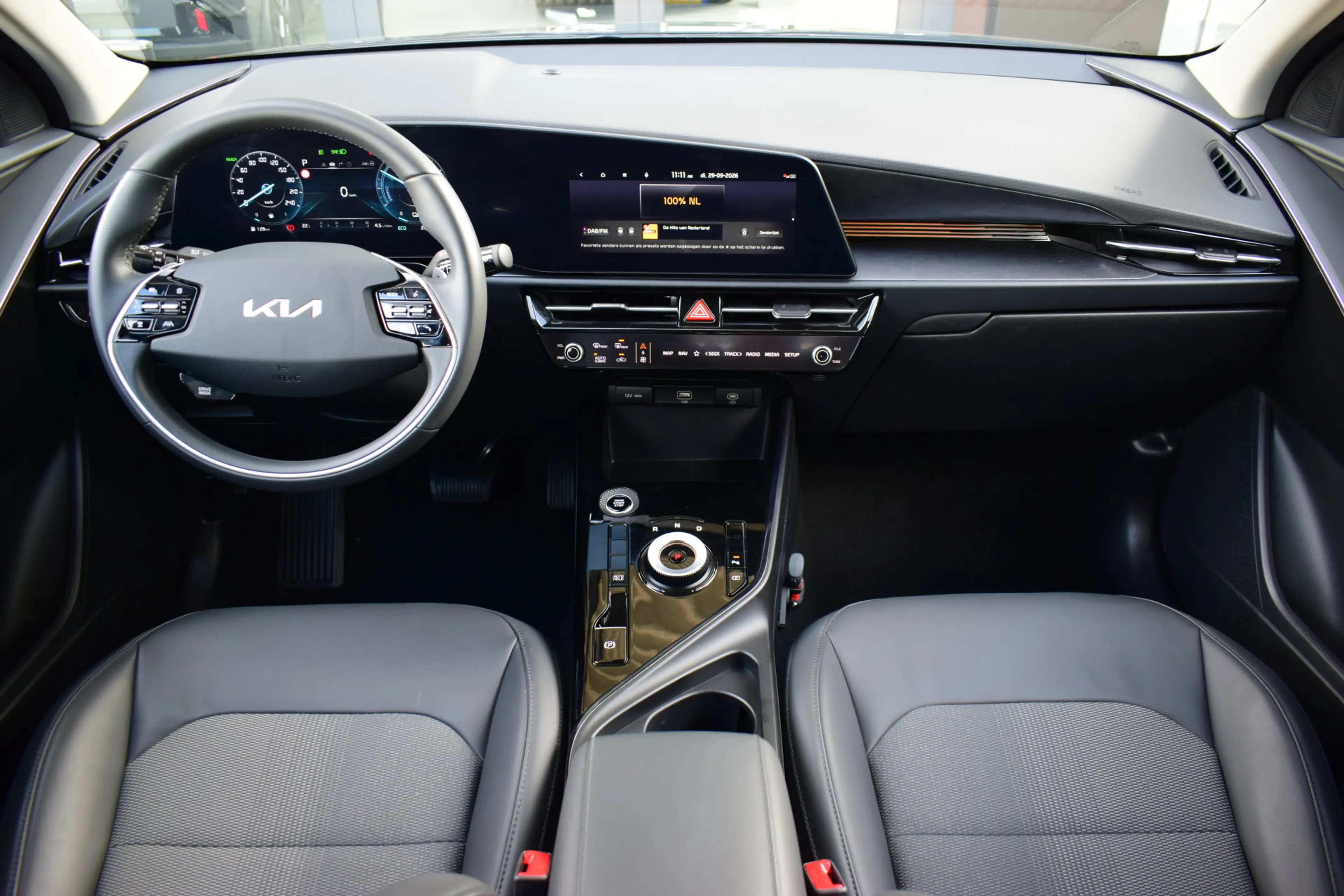 Kia Niro 1.6 GDi Hybrid DynamicLine | Navi | PDC | Adapt.Cr — photo 3