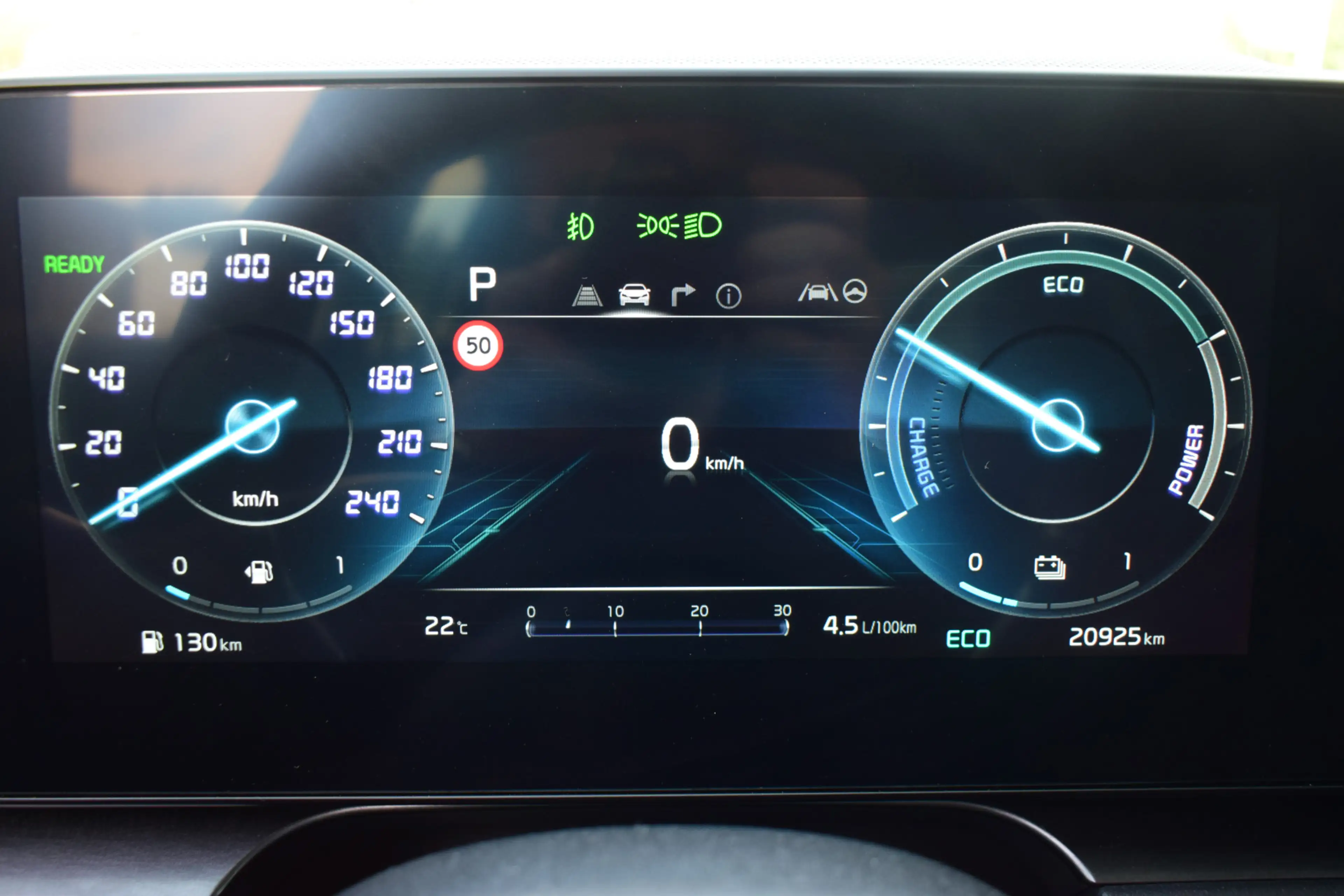 Kia Niro 1.6 GDi Hybrid DynamicLine | Navi | PDC | Adapt.Cr — photo 16
