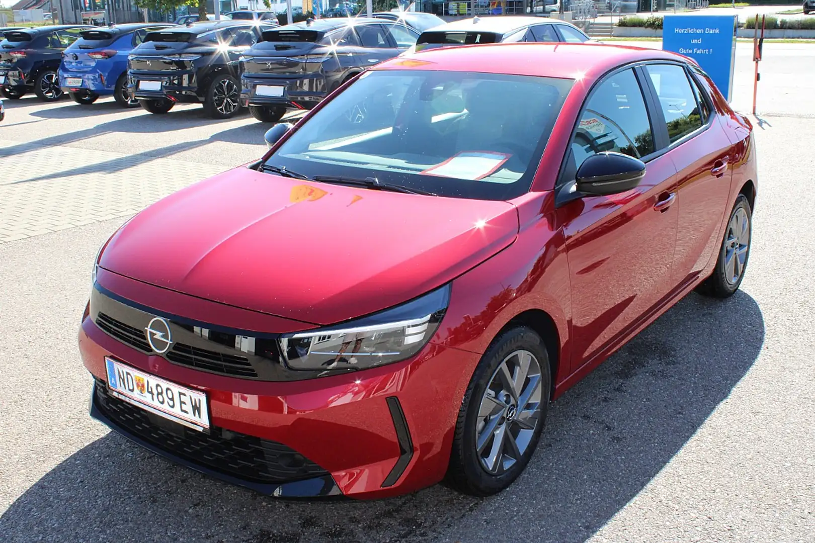 Opel Corsa 1,2 Direct Injection Turbo Euro 6.4  Edition Rot - 1