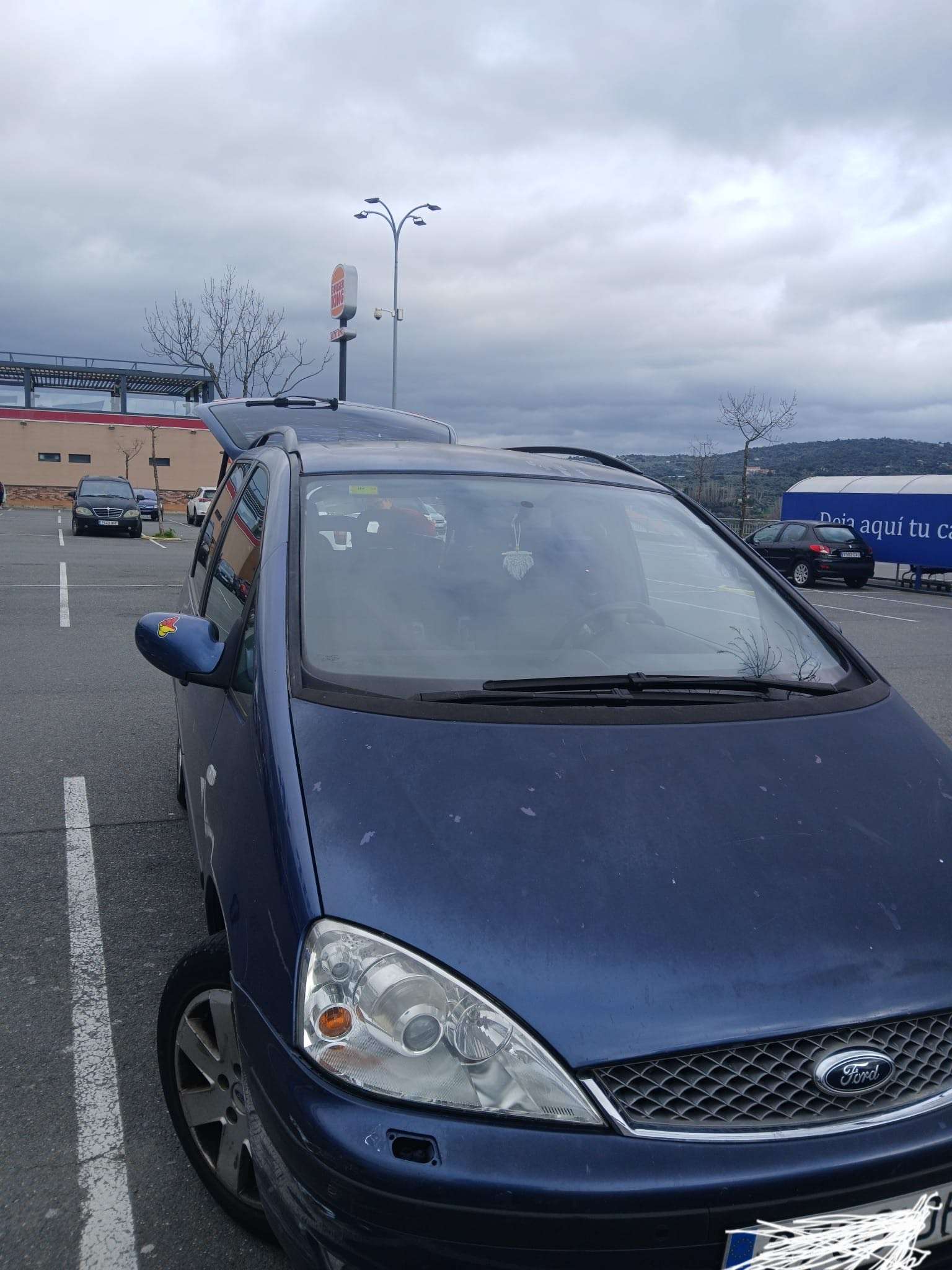 Ford Galaxy 1.9 TDdi Ghia 130 - foto 1