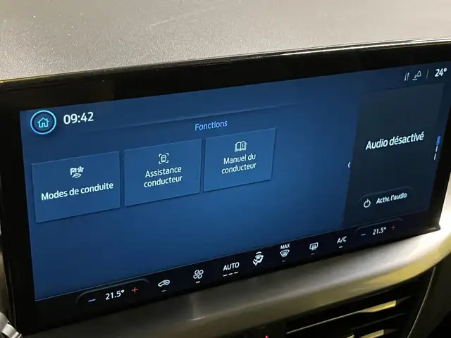 Ford Focus view 25