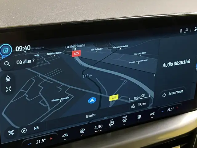 Ford Focus view 22