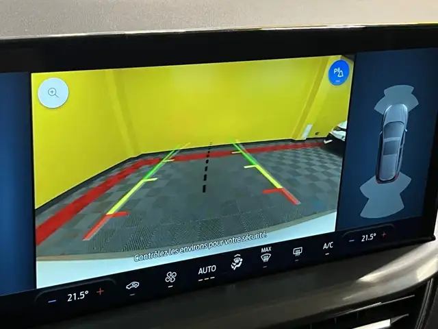 Ford Focus view 17