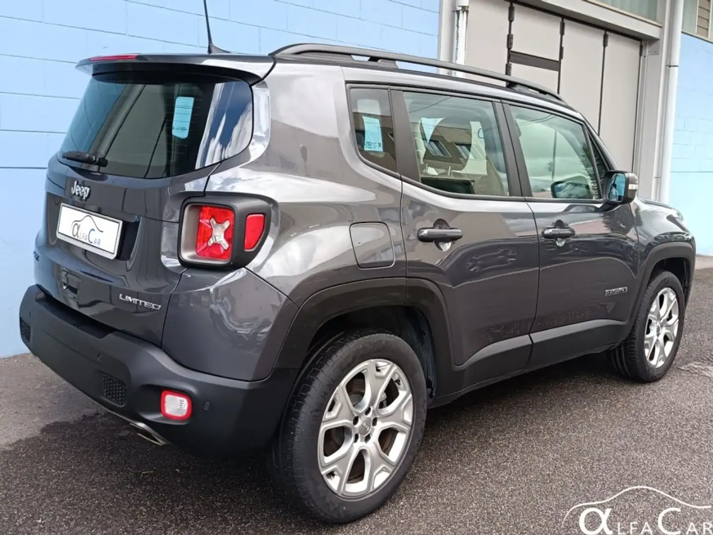 Jeep Renegade 1.3 T4 190CV PHEV 4xe AT6 Limited Grigio - 2