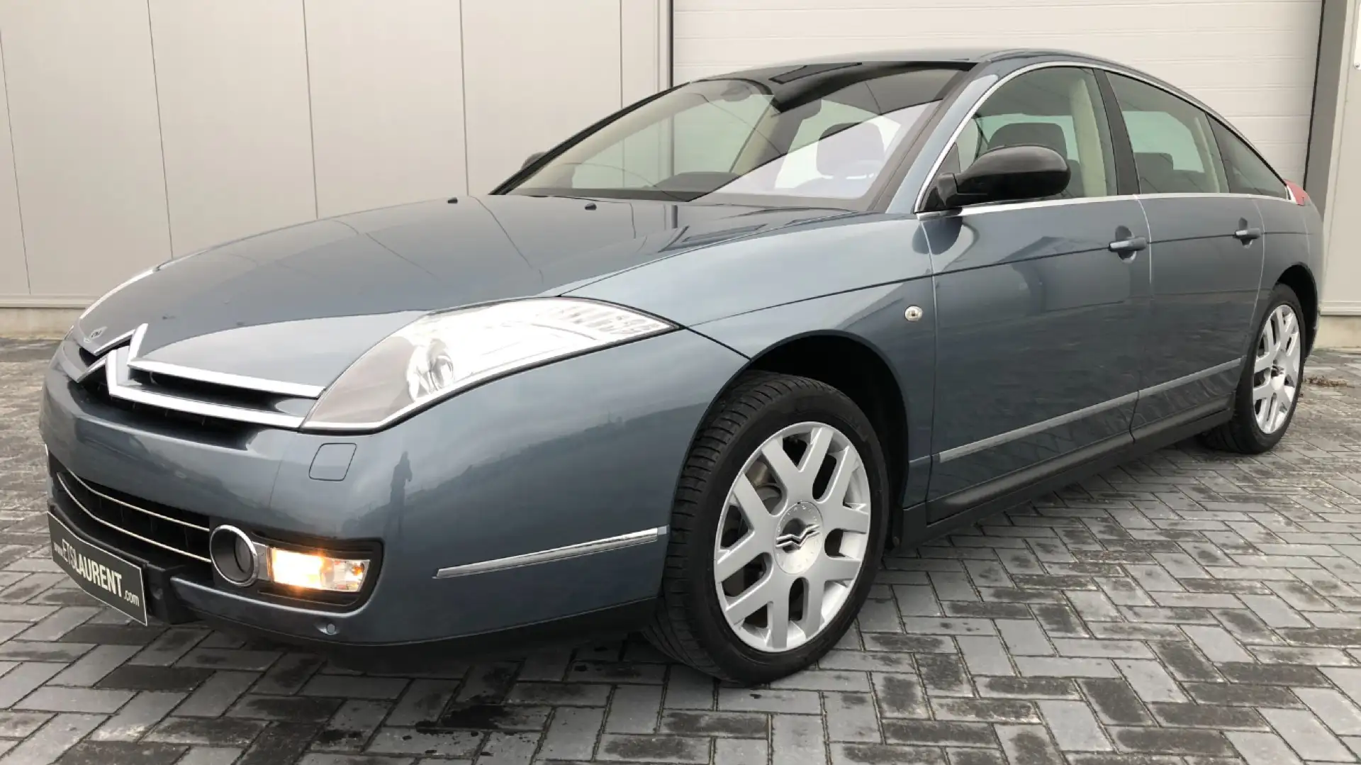 Citroen C6 2.7 HDi V6 Exclusive 1ère main état exceptionnel Grigio - 1