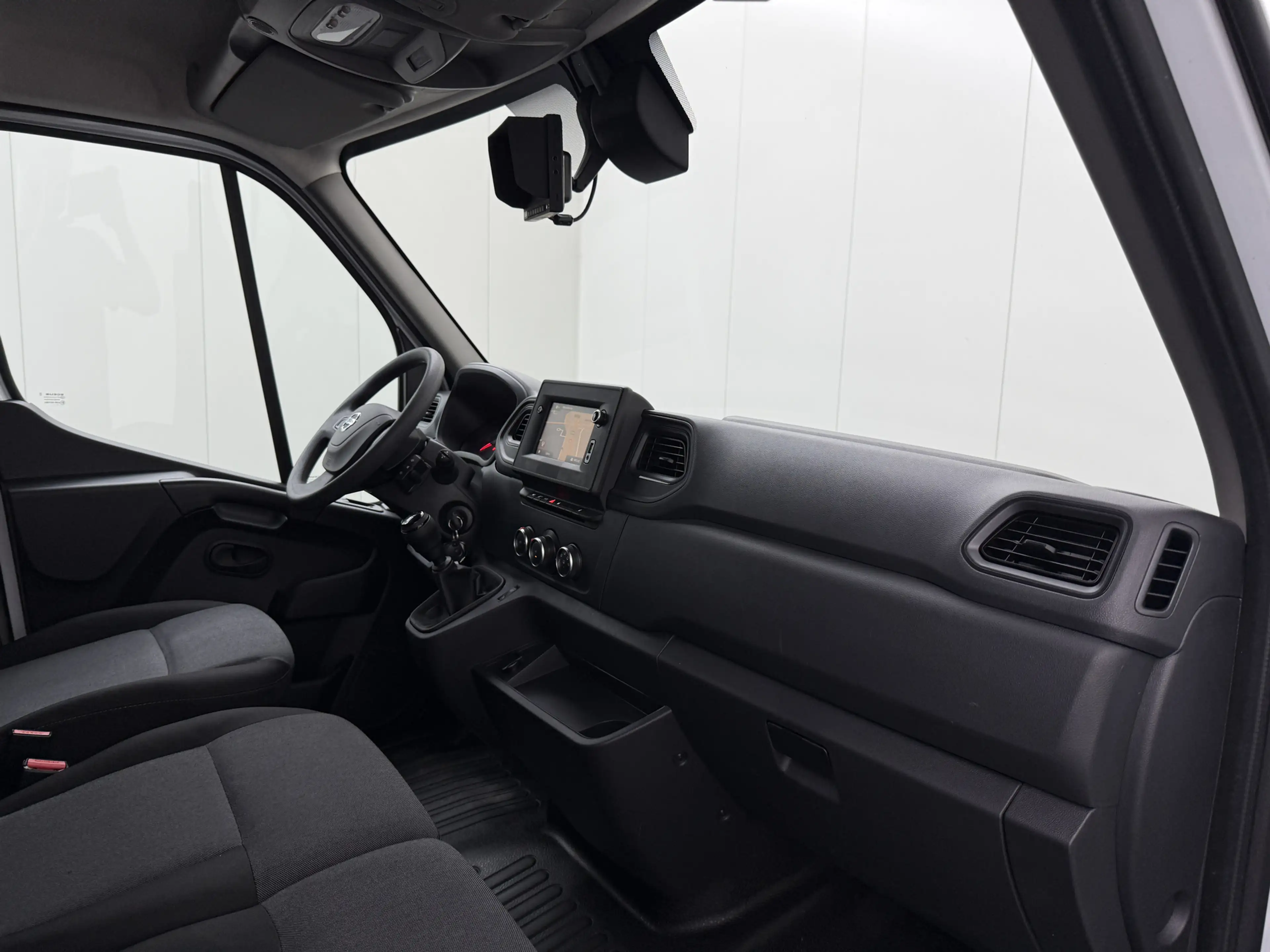 Nissan Interstar 3.5DCi 165PK Bakwagen+Laadklep | Dakspoiler | Navi — photo 21