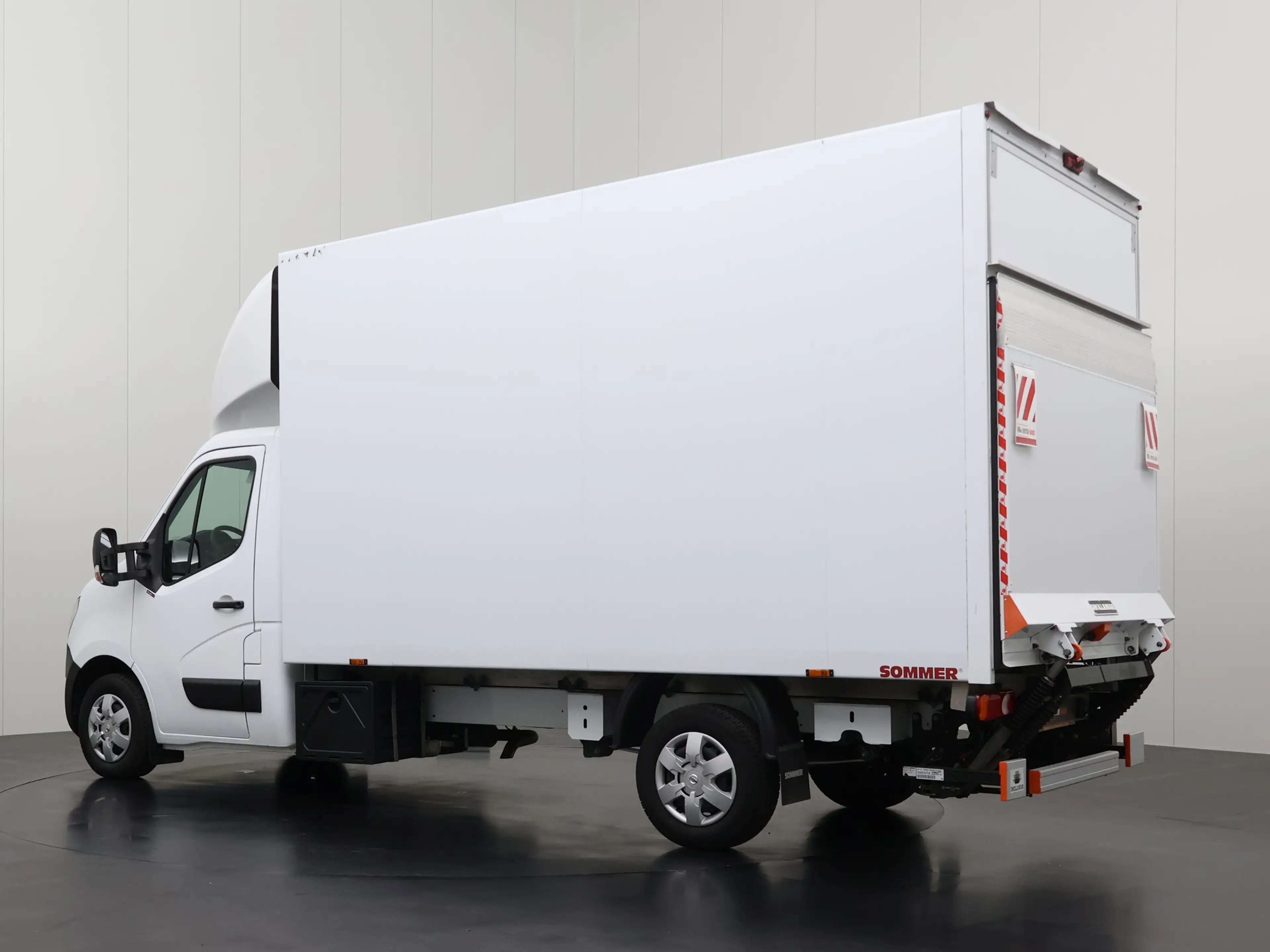 Nissan Interstar 3.5DCi 165PK Bakwagen+Laadklep | Dakspoiler | Navi — photo 6