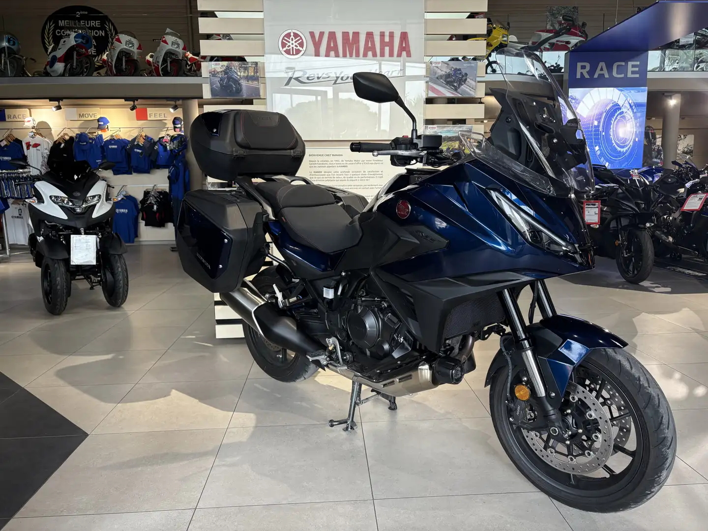 Honda NT 1100 Bleu - 2