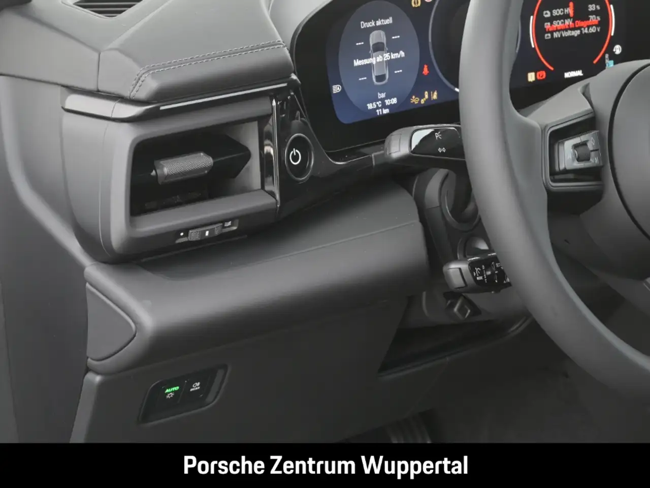 Porsche Macan 4S BOSE Rückfahrkamera Panorama LED-Matrix 9