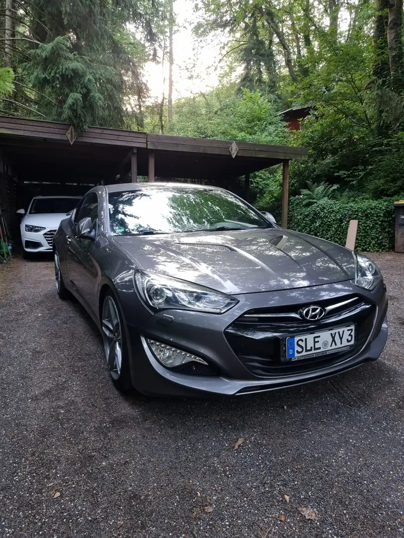 Hyundai Genesis Coupe 3.8 V6 Facelift 347 Remus Bilstein Top gepflegt Argent - 2