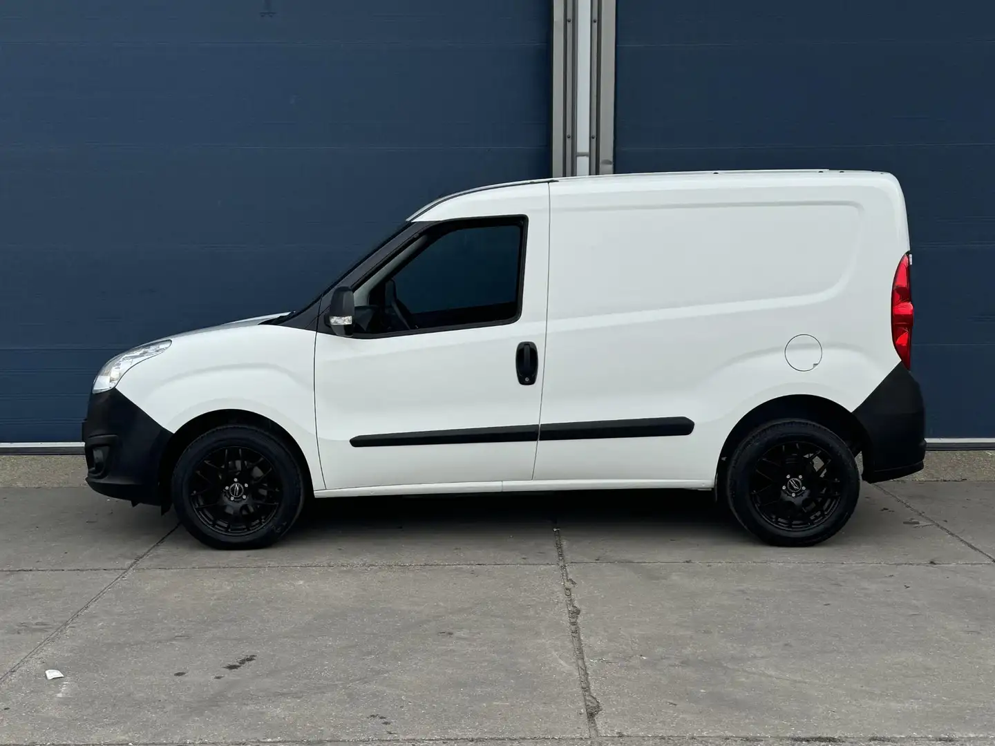 Opel Combo 1.3 CDTi L1H1 Selection EURO 6 / N.A.P / ELEKTRISC Wit - 2