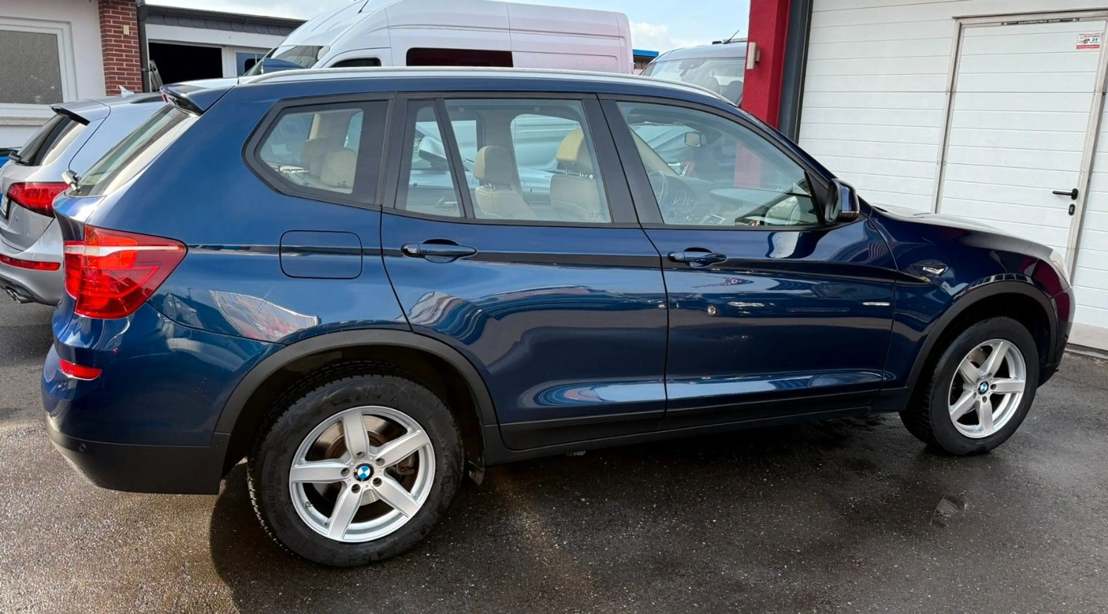 BMW X3 xDrive 20 d Head-Up/Leder/Navi/Pano — photo 6
