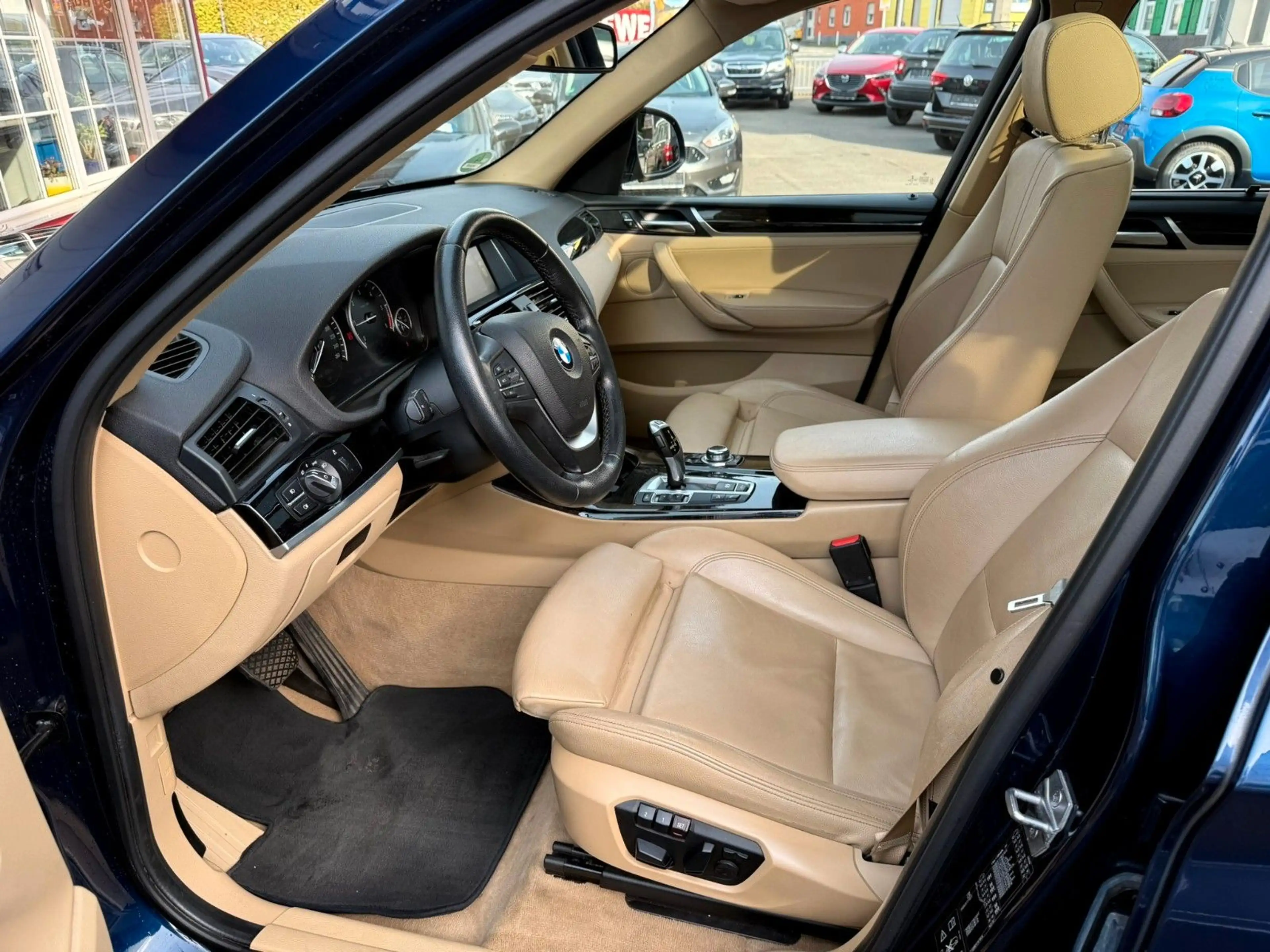 BMW X3 xDrive 20 d Head-Up/Leder/Navi/Pano — photo 10