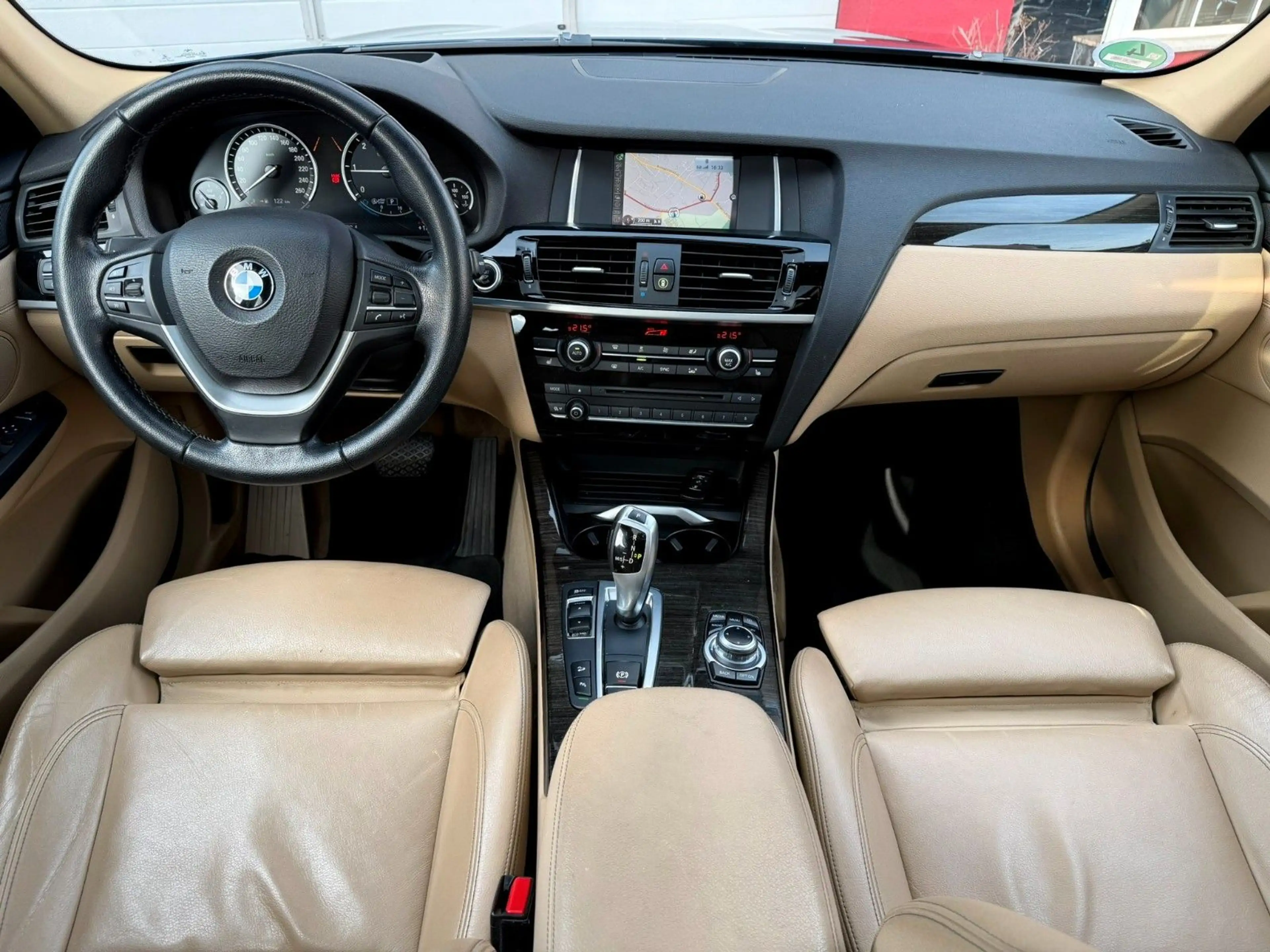 BMW X3 xDrive 20 d Head-Up/Leder/Navi/Pano — photo 19