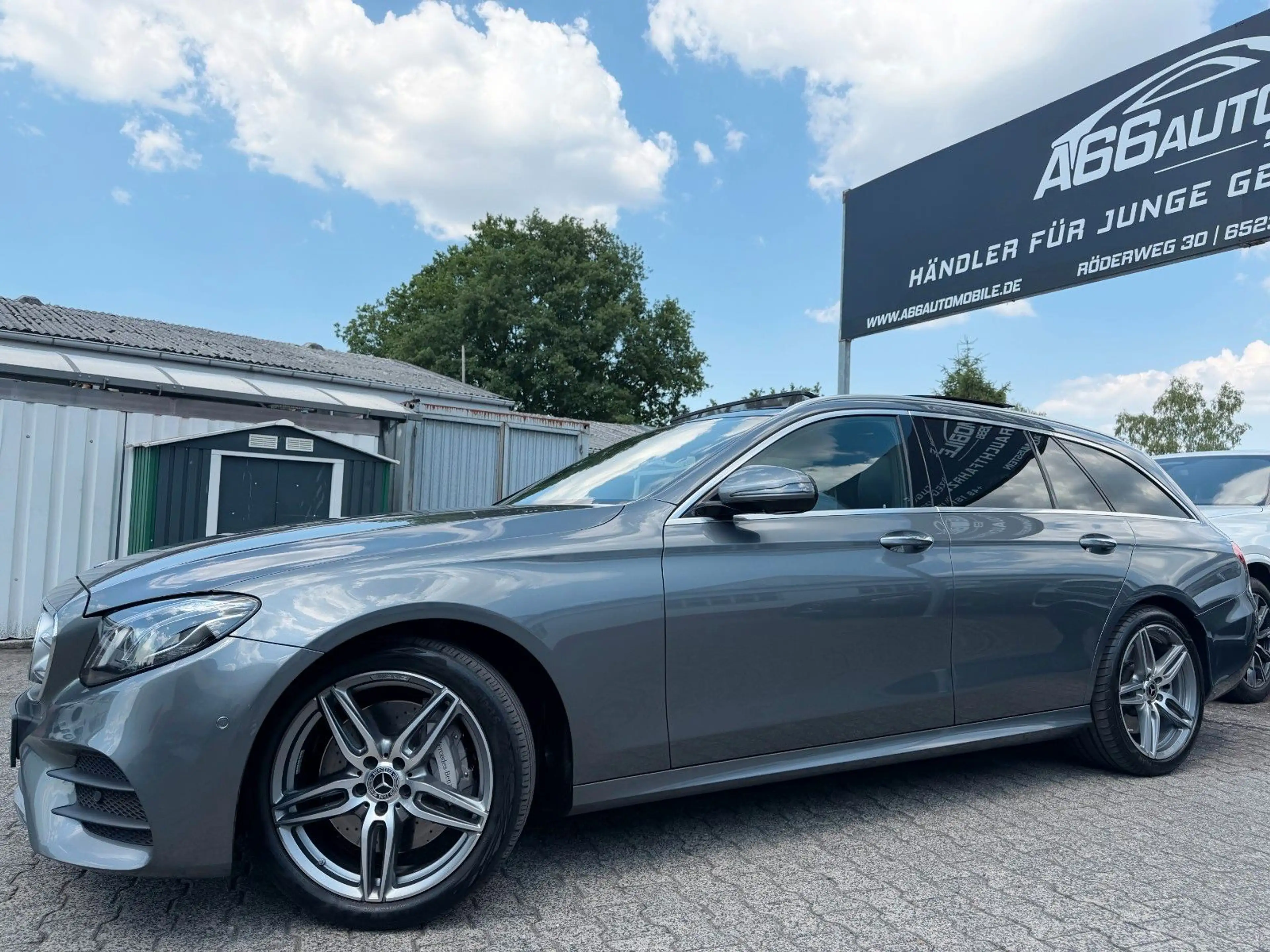 Mercedes-Benz E 400 4M 3x AMG PANO*Airmatic*DISTR+*360°*HUD — photo 12