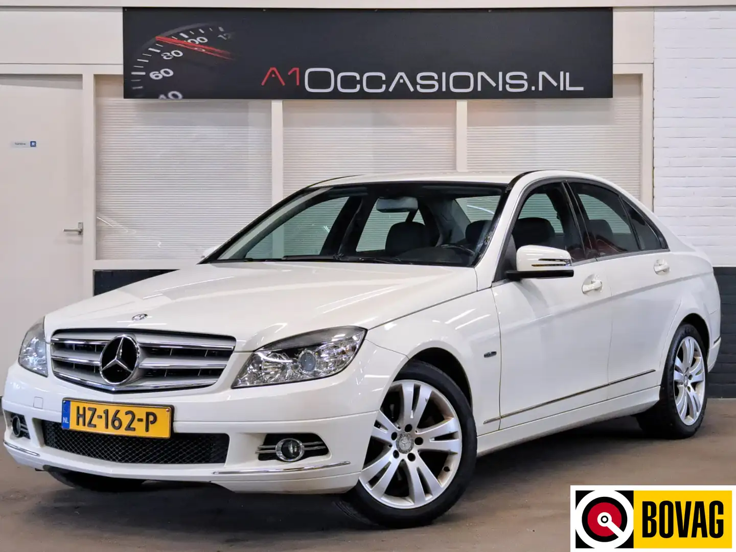 Mercedes-Benz C 200 CGI BlueEFFICIENCY Business Class Avantgarde Wit - 1