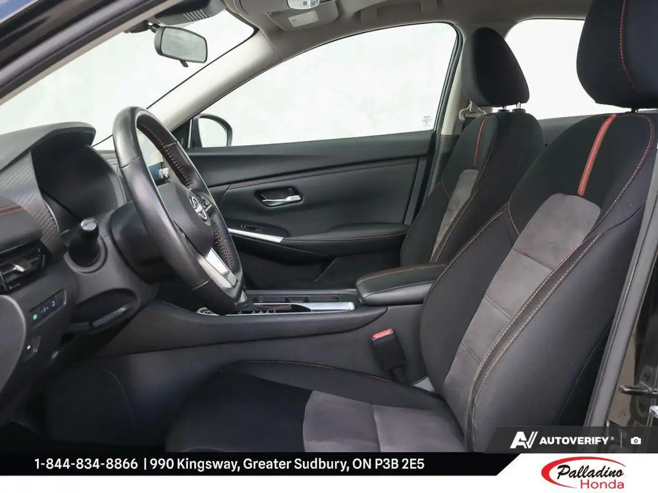 Nissan Sentra снимка Nissan Sentra