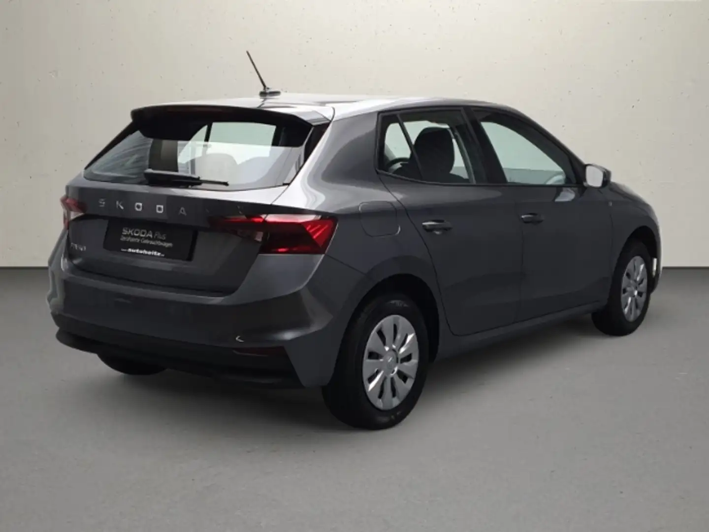 Skoda Fabia 1.0 Essence LED SmartLink Bluetooth Klima Grijs - 2