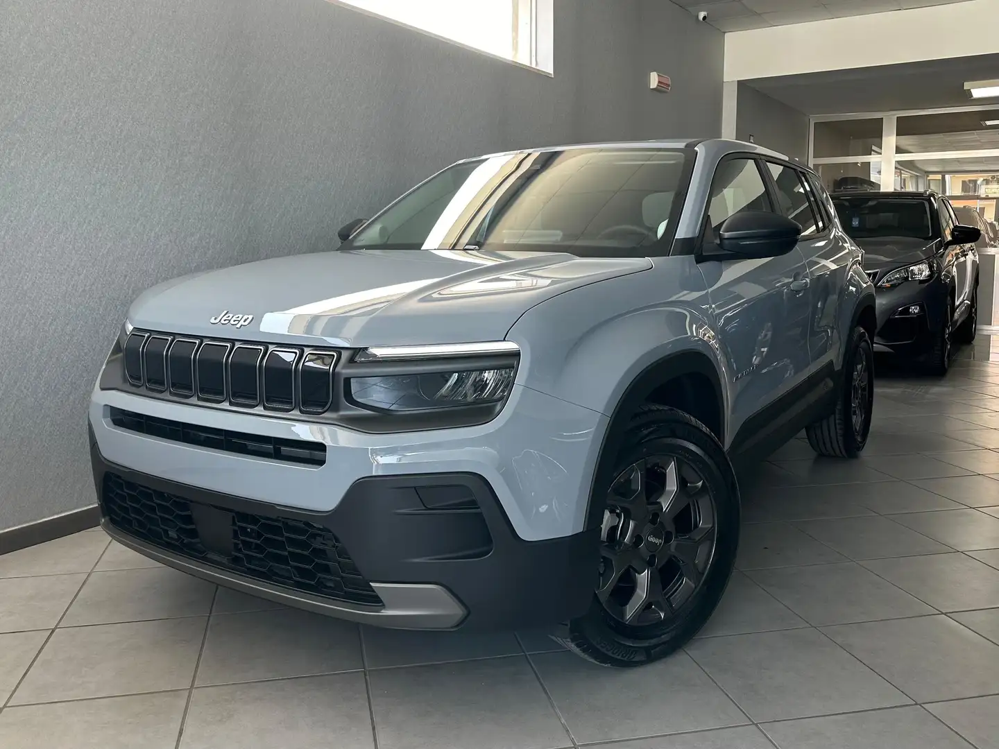 Jeep Avenger Avenger 1.2 turbo Longitude 100cv KM0 PRONTA CONS Grigio - 2