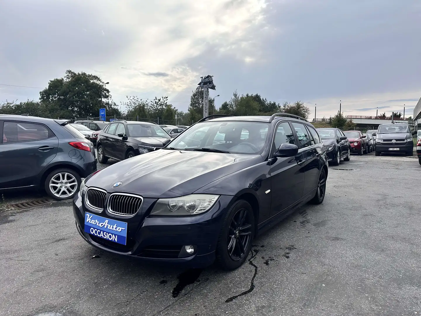 BMW 318 Touring 318 d Blau - 2