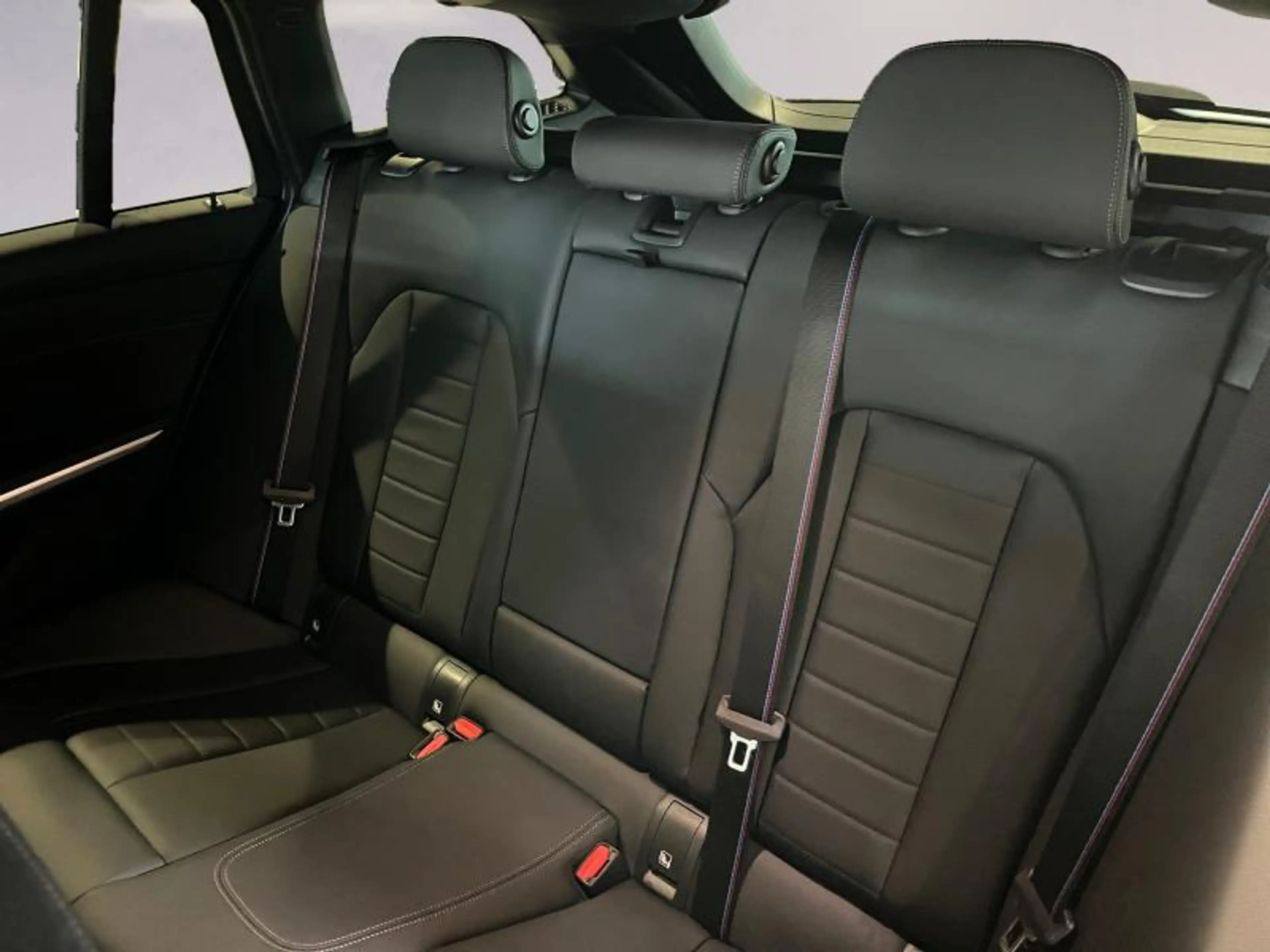 BMW 340 M340d xDrive Touring — photo 13