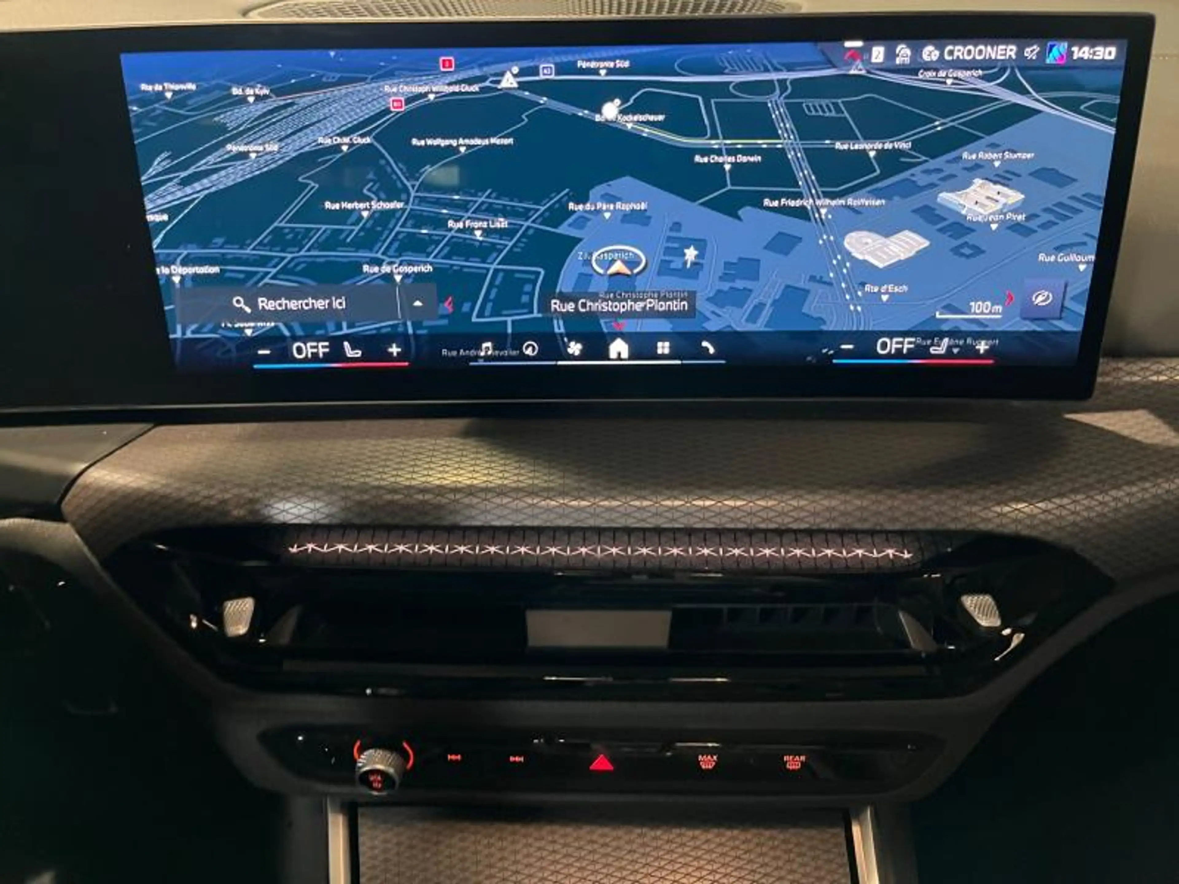 BMW 340 M340d xDrive Touring — photo 11