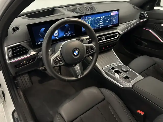 BMW 3 Series view 7