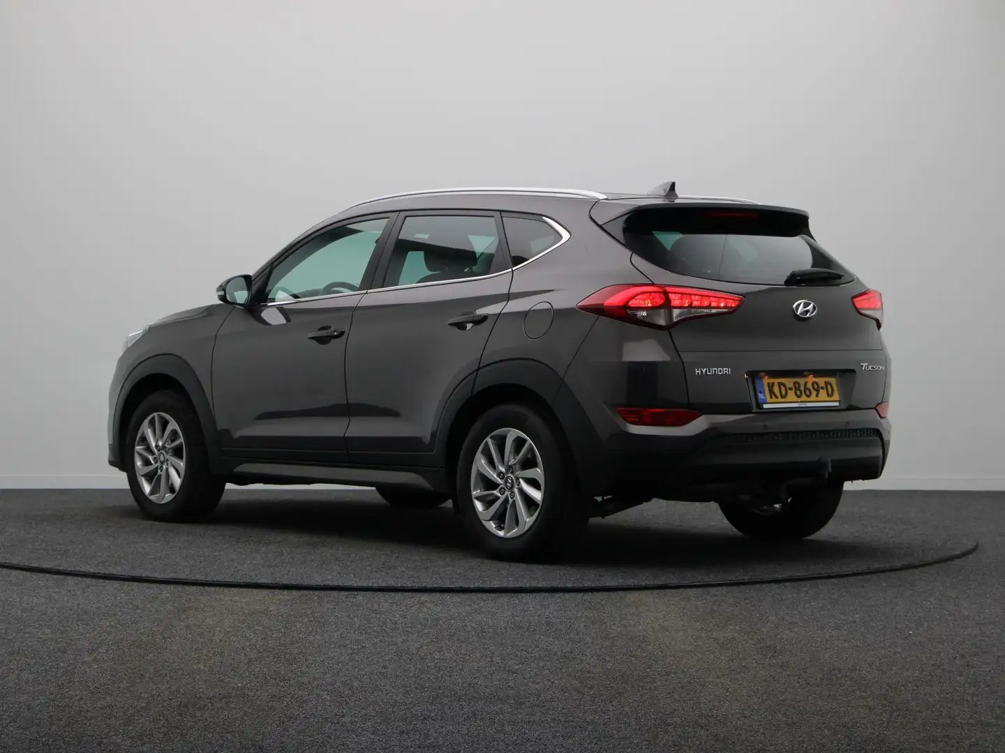 Hyundai TUCSON 1.6 GDi Comfort | Trekhaak | Achteruitrijcamera | Bruin - 2