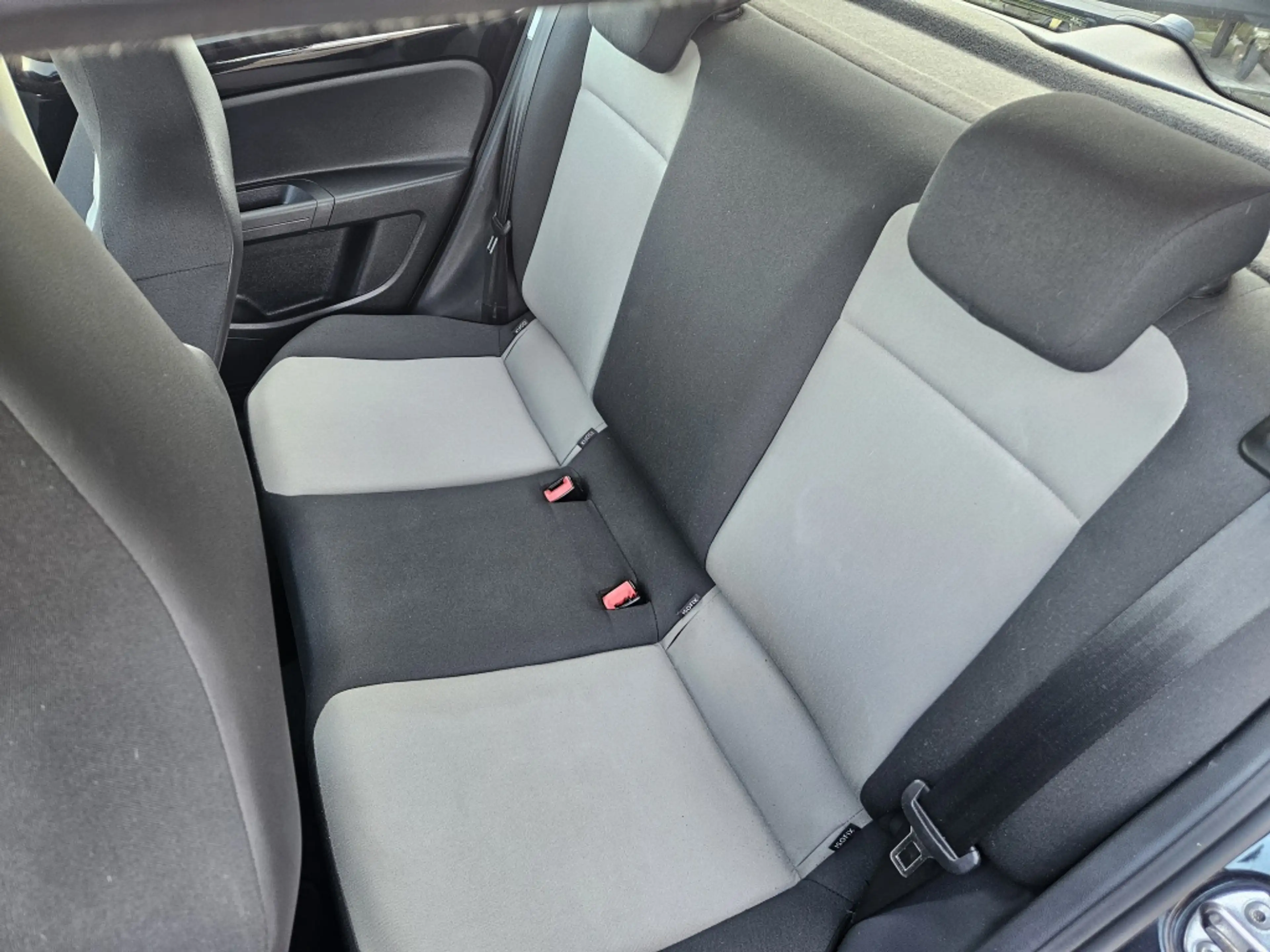 Skoda Citigo 1.0 Grt. Arctic — photo 9