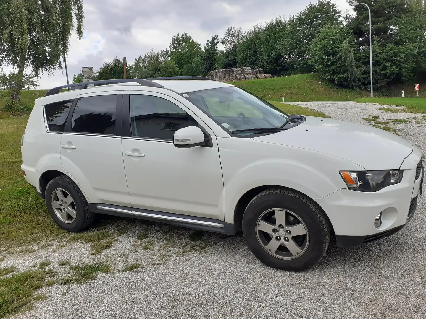 Mitsubishi Outlander Outlander 2,2 DI-D LP Intense Intense Blanco - 1