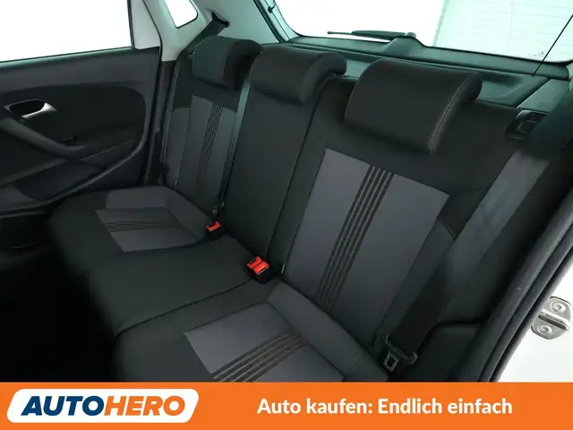 Volkswagen Polo view 14