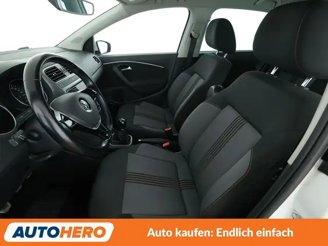 Volkswagen Polo view 10
