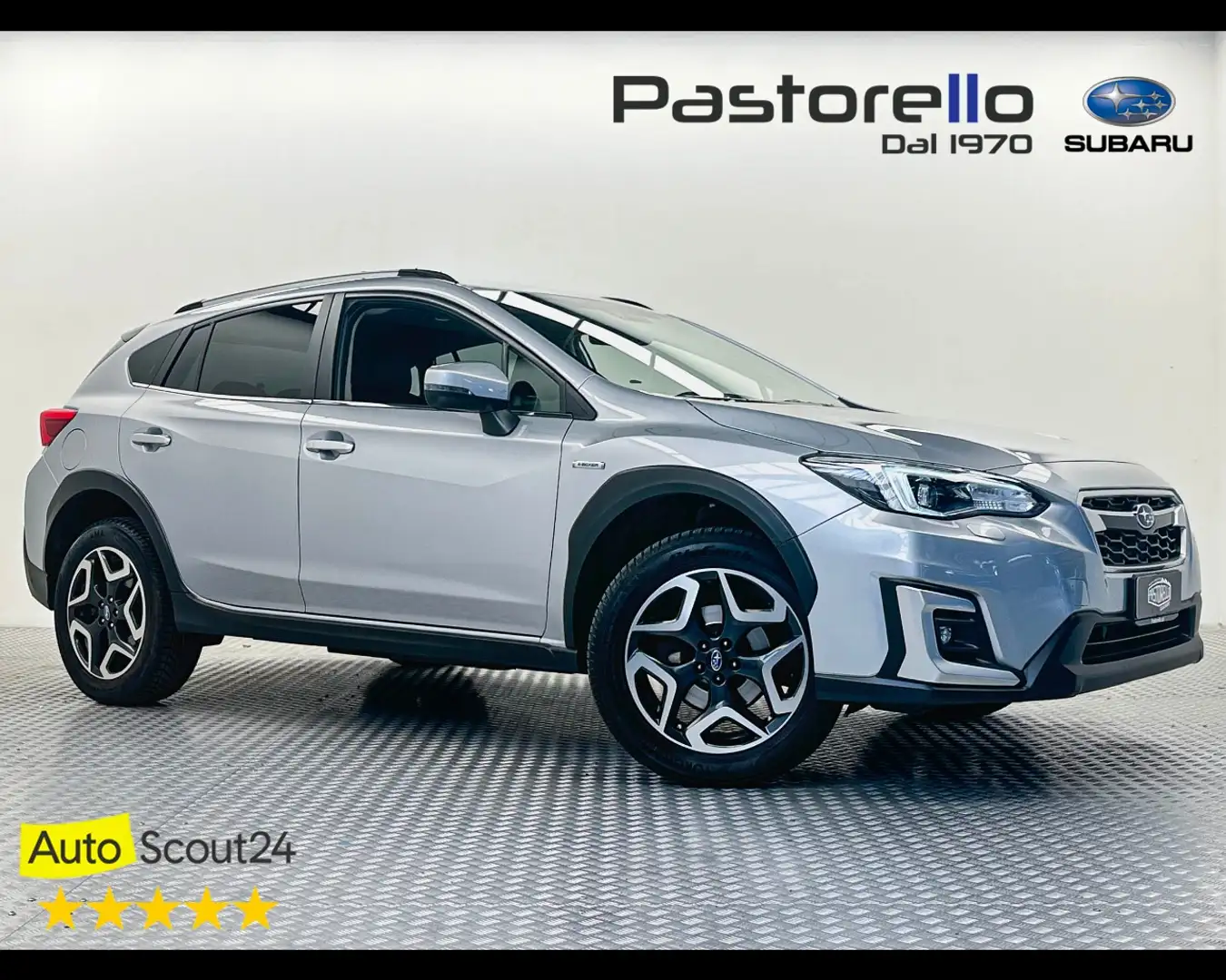 Subaru XV 2.0i e-Boxer MHEV Lineartronic Premium Argento - 1