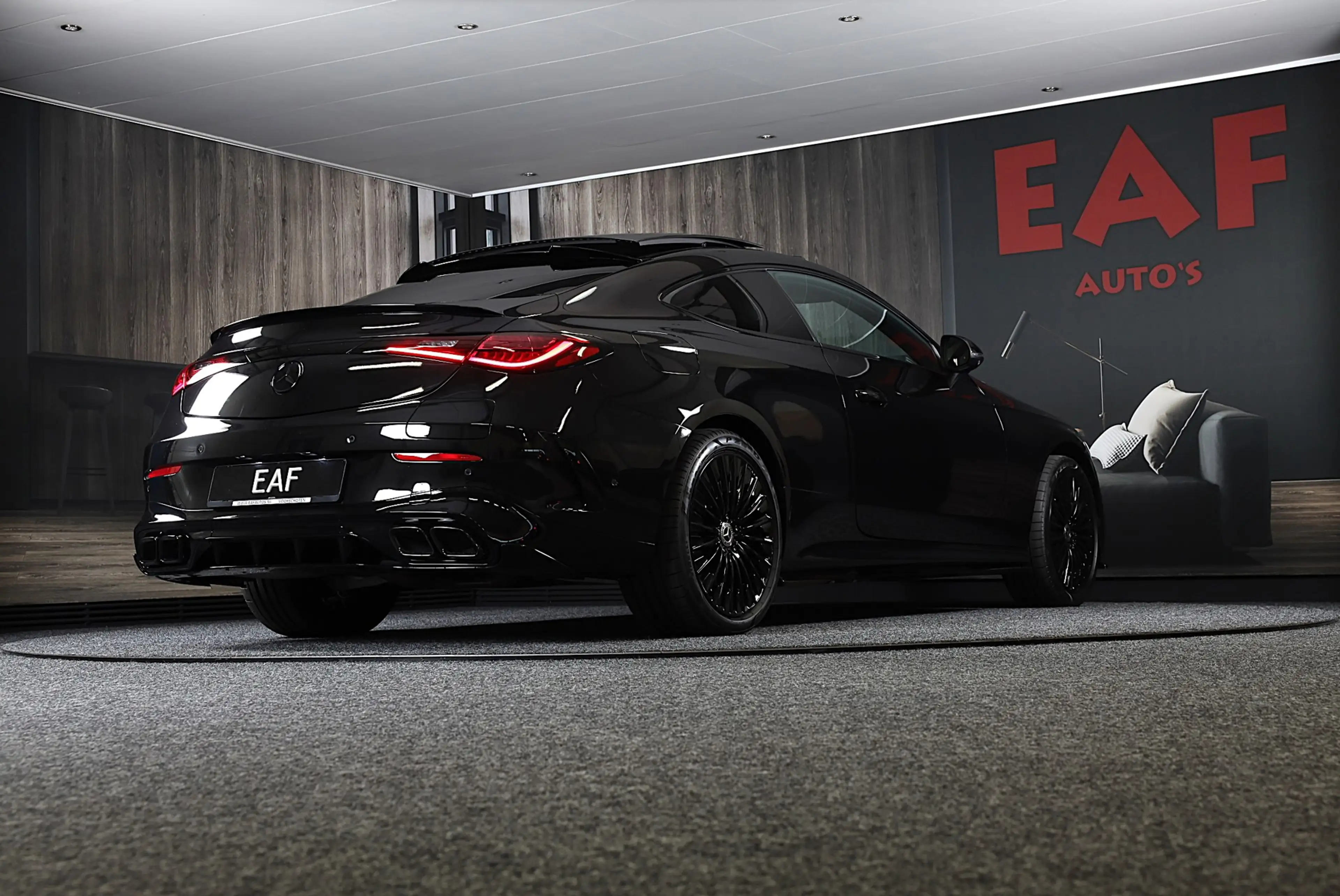 Mercedes-Benz CLE 300 Coupé e AMG 53 Look / Head Up / Burmester / 360 Ca — photo 5