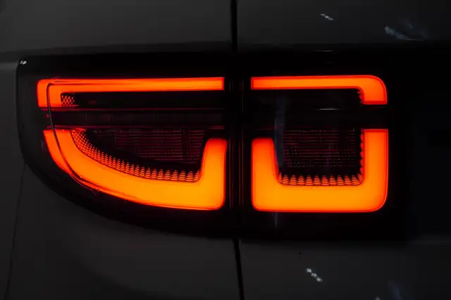 Land Rover Discovery Sport D165 SE 163PS Ansicht 12