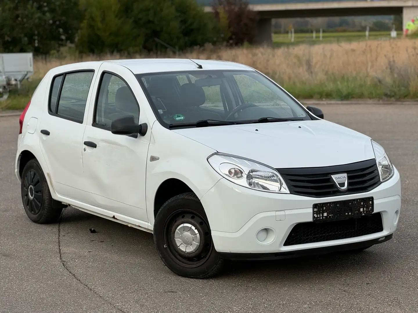 Dacia Sandero 1.2 16V AHK | KEIN TÜV Weiß - 1