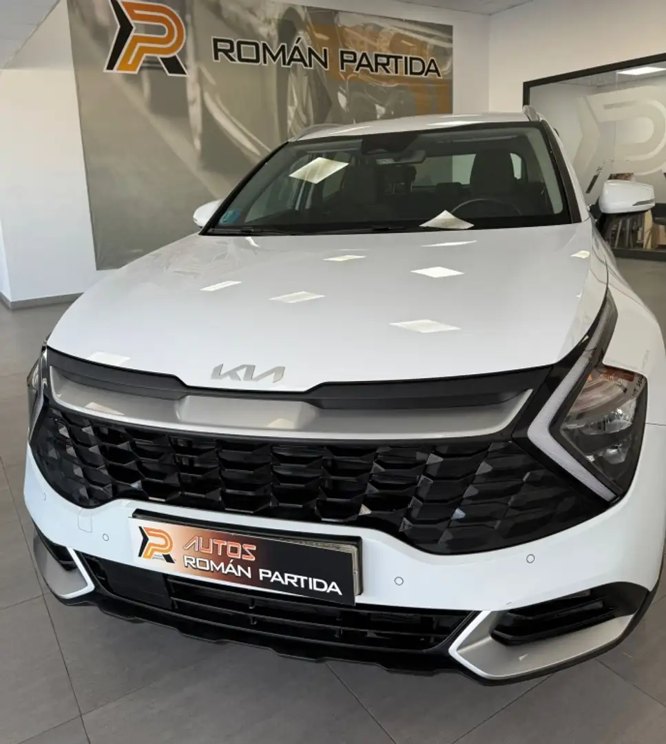 Kia Sportage 1.6 T-GDi HEV Business 4x4 230 Blanco - 1