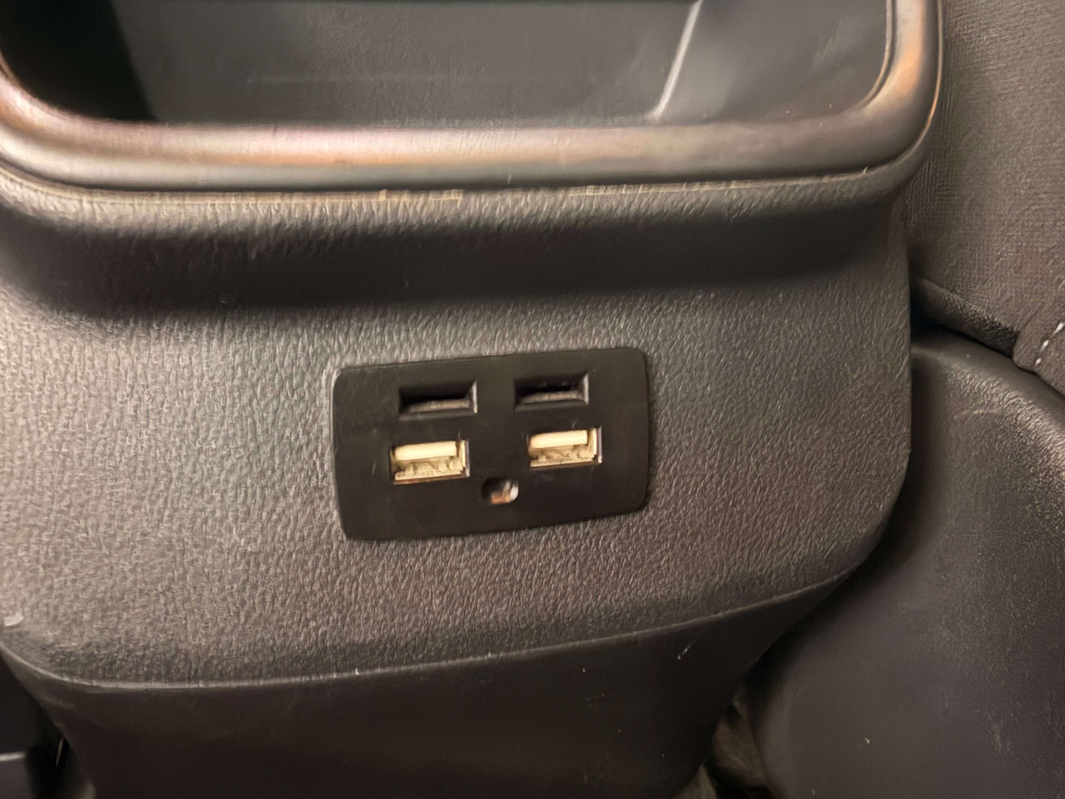 2020 Subaru Outback Convenience - Image 13