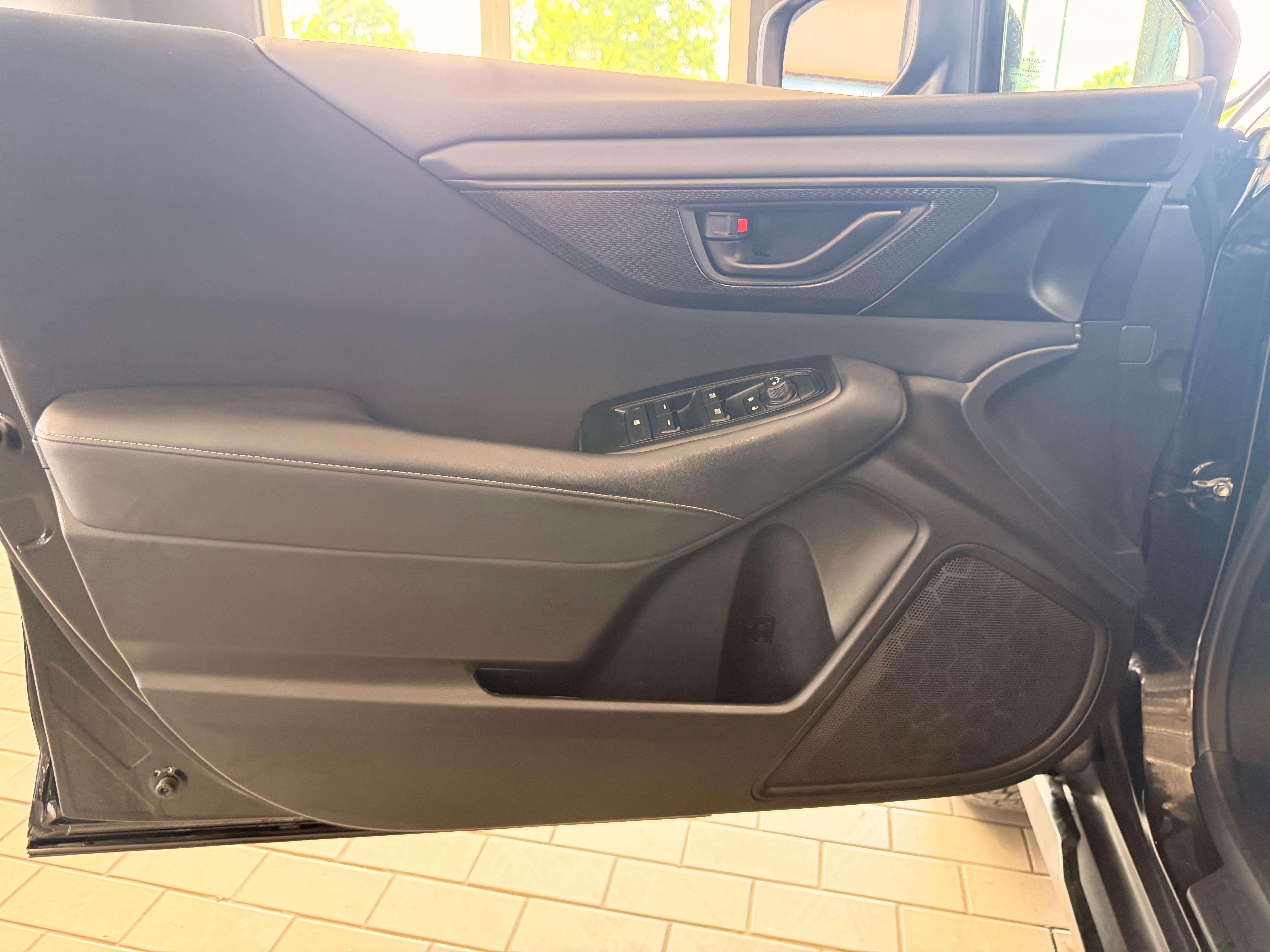 2020 Subaru Outback Convenience - Image 15