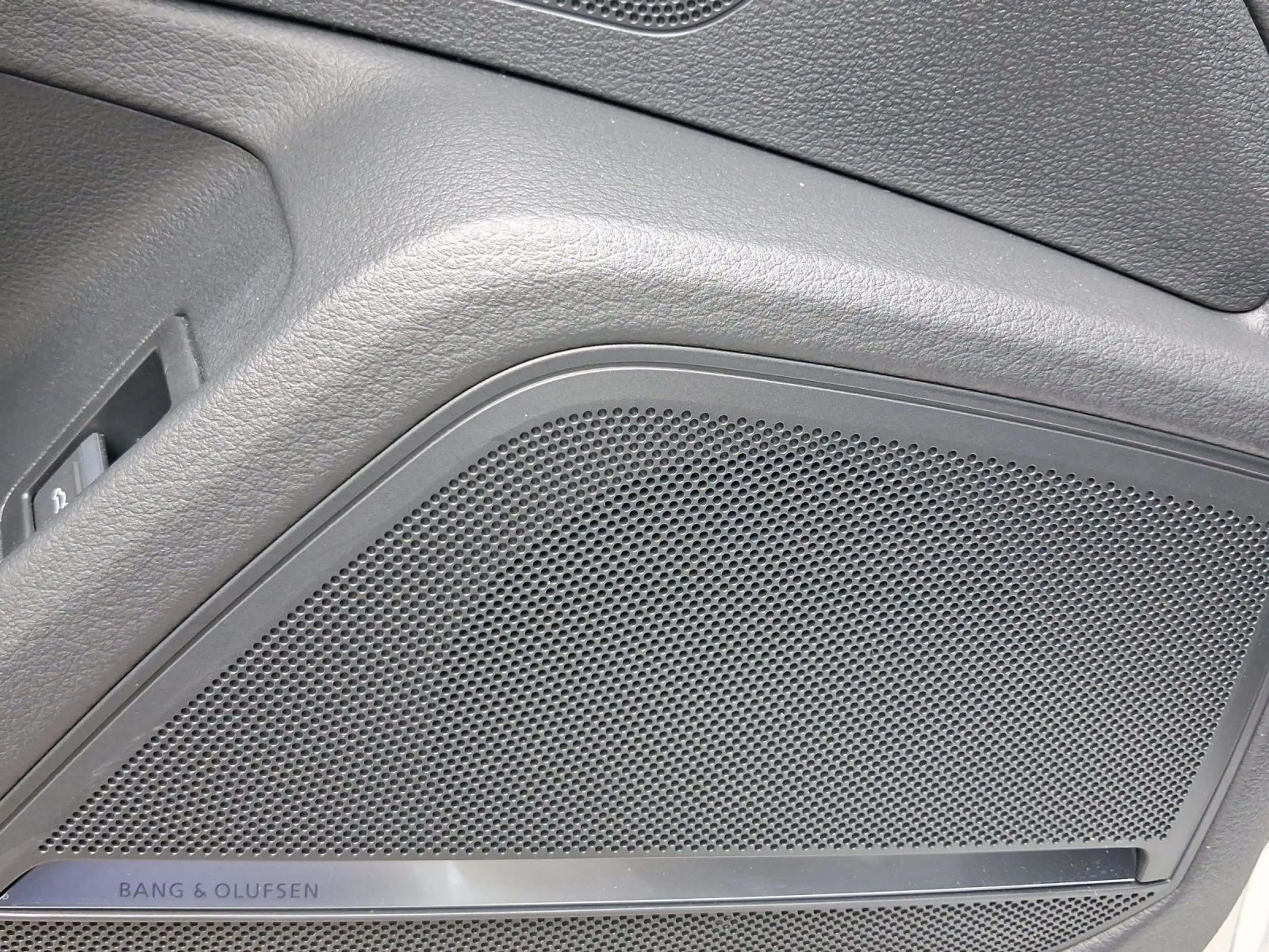 Audi S6 TDI Q HD-MATRIX AHK PANO BuO PRIVACY — photo 10