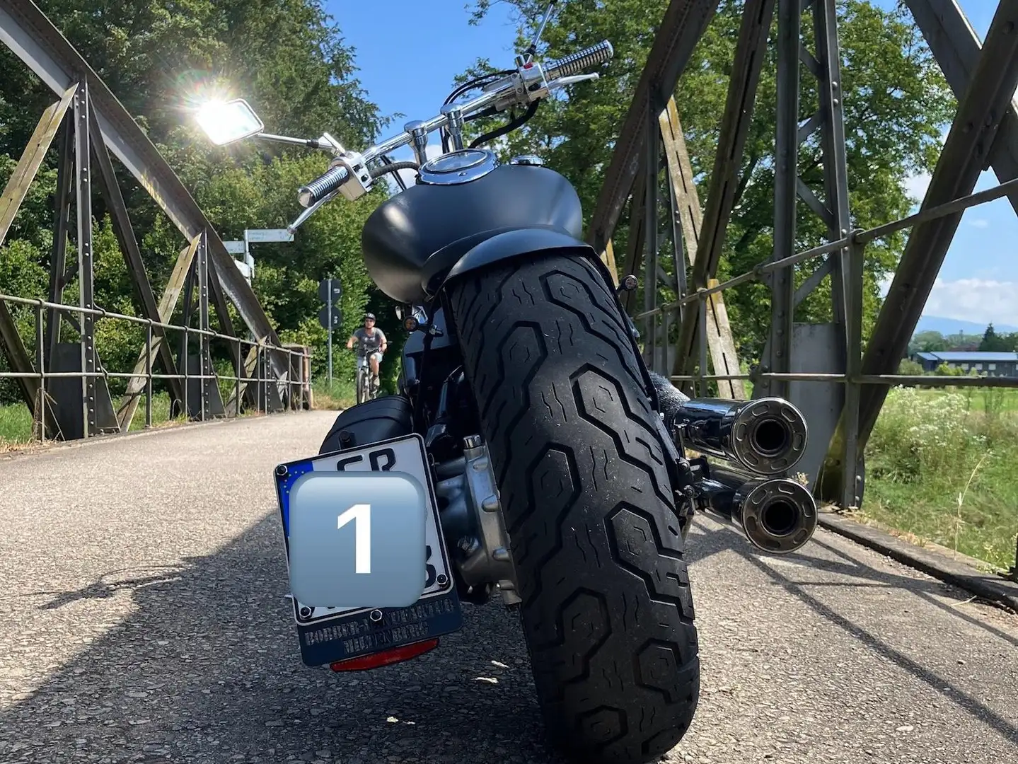 Yamaha XVS 1100 Dragstar Bobber Falcon Black - 2