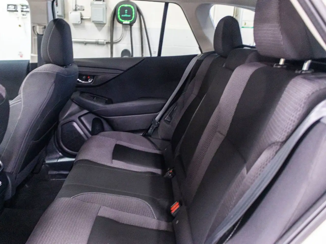 Subaru OUTBACK снимка Subaru OUTBACK