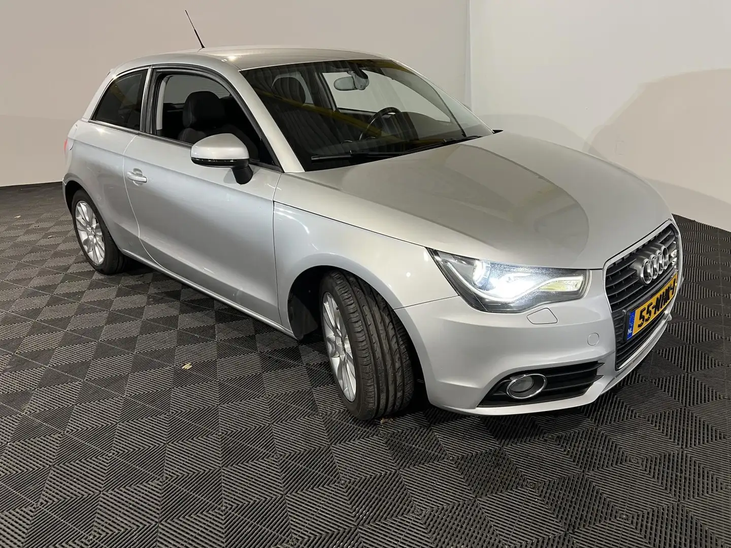 Audi A1 1.4 TFSI 119g. Ambition Pro Line|AUT|LAGE KM MET N Gris - 2