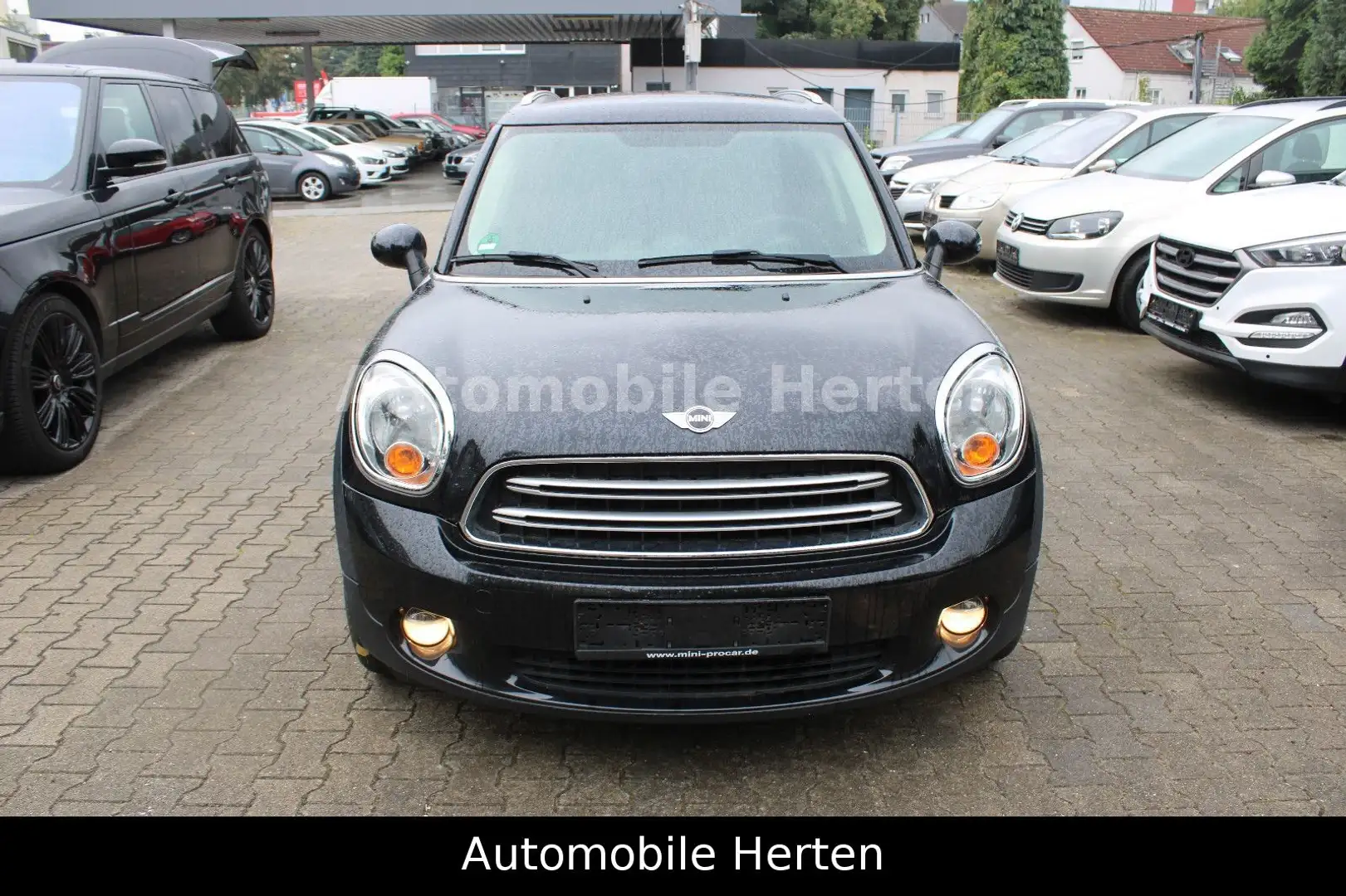 MINI Cooper D Countryman Cooper 2.0 D Countryman*AUTOMATIK*SHZ! Schwarz - 2