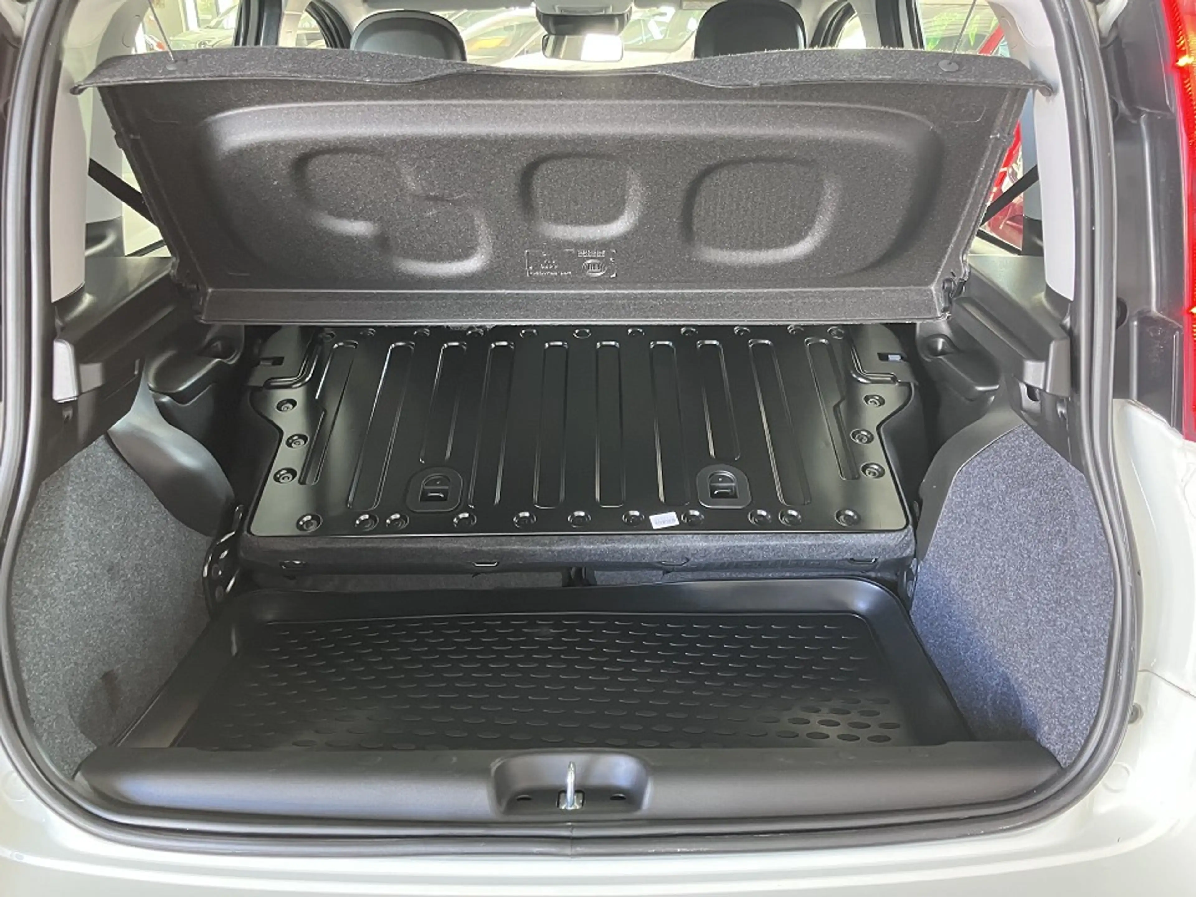 Fiat Panda 1.0 Mild Hybrid Base - PDC/ Klima / Radio — photo 5